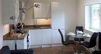 Max Serviced Apartments Commercial Road ลอนดอน ภายนอก รูปภาพ